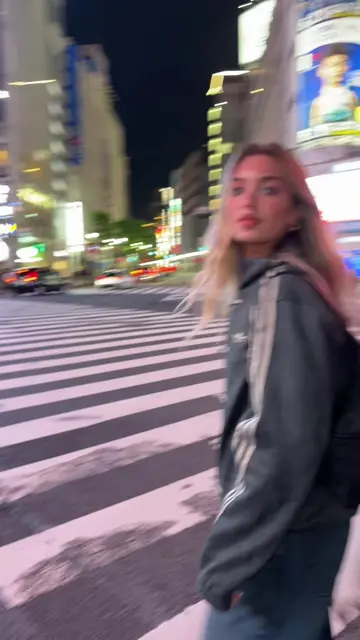 Mandatory shibuya tik tok #japan #shibuyacrossing #lostinjapan 