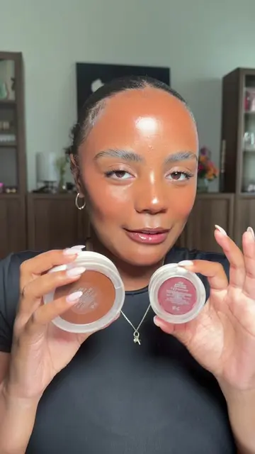 These @REFY water bronzers and blushes have been my go to for a glowy no makeup 