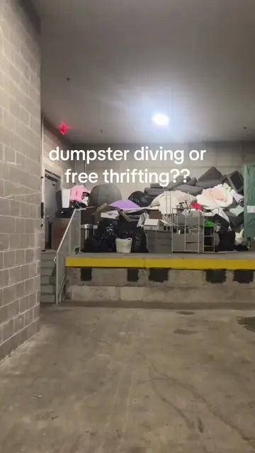 college kids do not care #college #movingout #dumpsterdiving #thrifting #free 