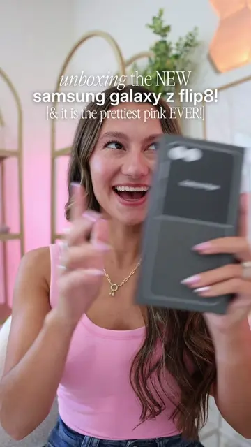 PINK GALAXY Z FLIP8 UNBOXING 💗🤭 it’s the cutest little pink flip phone!! can’t