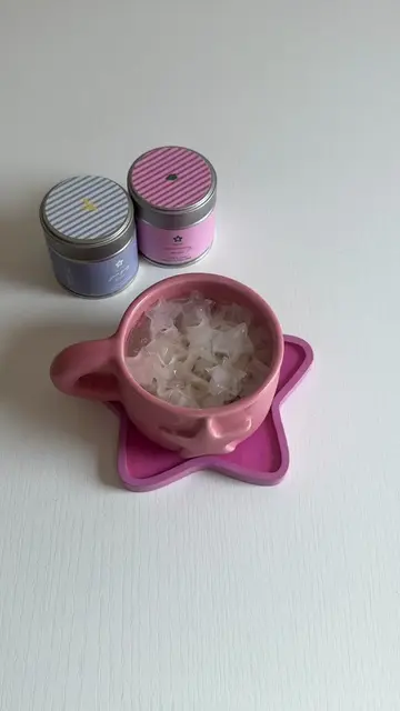 ⭐️ strawberry + yuzu matcha! i used 3 grams of strawberry matcha + 1 gram of yuz