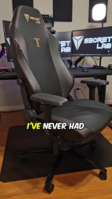 The Secretlab Titan Evo is perfect for work AND play! #Secretlab @Secretlab 