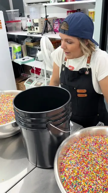 Wanna see what 60 pounds of sprinkles looks like? Most people use a five gallon 