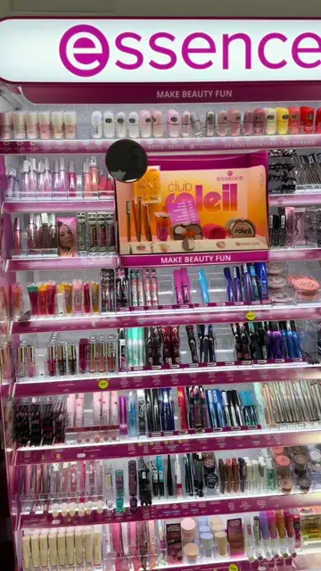 E tu hai già provato le ultime novità @essence.cosmetics ? #essencecosmetics #ne
