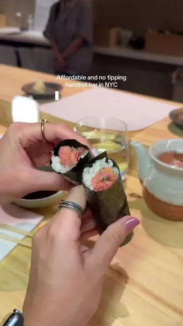 A new affordable handroll bar has opened in New York City  #handroll #nyc #nycsu