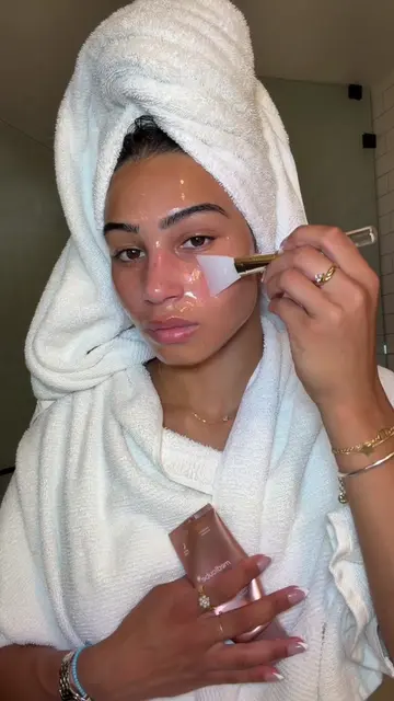 grwm after a travel day 😚