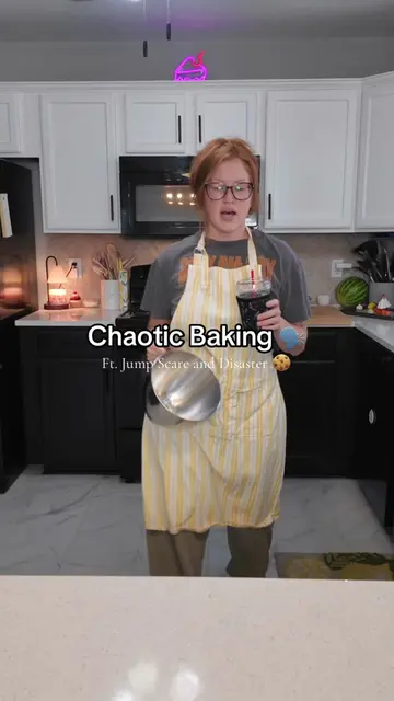 One thing about me…I’ll never be your aesthetic baker 😂 The correct flour measu
