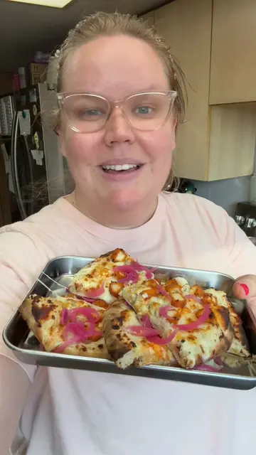 Which pizza would you try?  Check out @hectorathome for the recipes and pizza ov