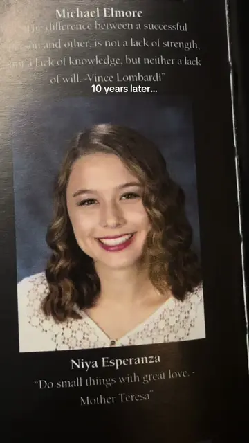 I’m cryin I love themmmmm🥹 (also who let me do that to my hair for my senior pi