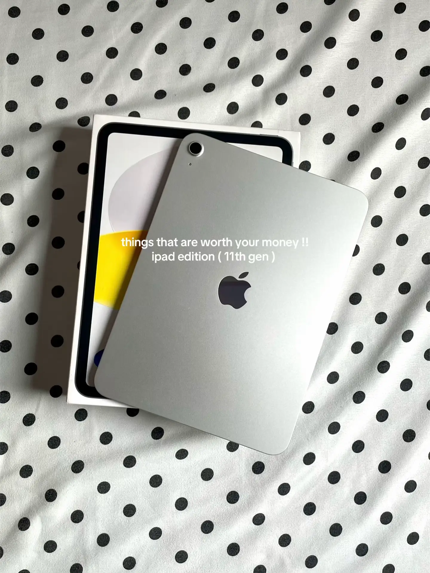 check my showcaseee thankiess (all items r alr uploaded !!) ── .✦ #ipadaccessori