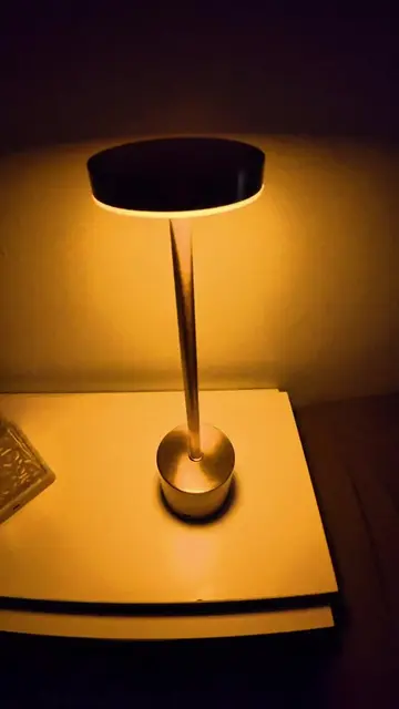 This 3-mode touch lamp hit different 🕯️✨ Aesthetic, rechargeable, and super sle