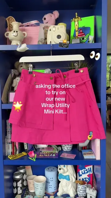 Trying on the new utility kilt skirt 💓 #officebts #tryon #miniskirt #utilityski