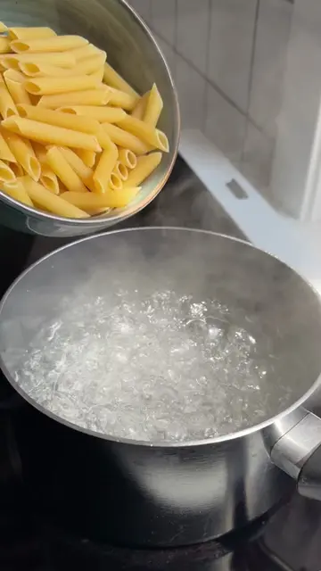 Creamy Beef Tomato Pasta🍝 An easy, quick and absolutely delicious beef pasta🤤 