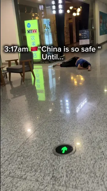 China is so safe until  #china #OOTD #traveling #safety #funny 