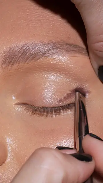 CLASSIC SPARKLING EYE MAKEUP ft. my NEW MINI BLOOM EYESHADOW PALETTE 🌸💫 See be