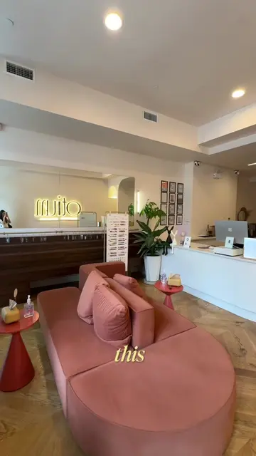 MASSIVE nail cafe in the city! Just 1-2 stops from manhattan to Brooklyn, @Otium