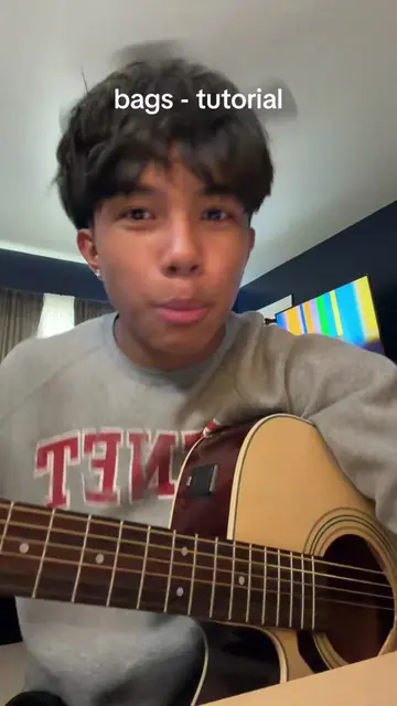 baggy bags #bags #clairo #guitartok #tutorial 