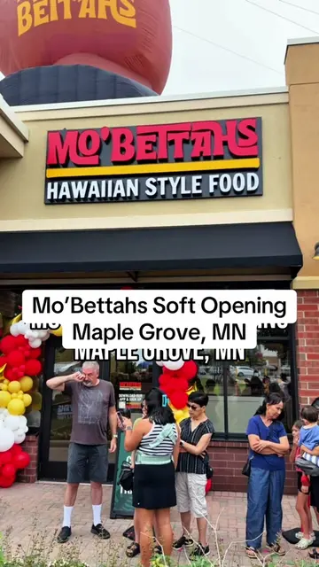 Aloha! @Mo' Bettahs Hawaiian Style Food is officially in Maple Grove 🌺.  We pul