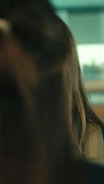 imagine just being left at the airport 😔 🎥: #TheMapThatLeadsToYou 🎭: #Madelyn