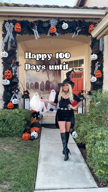 POV: You’ve been waiting all year for this day… 🎃👻 Happy 100 Days Until Hallow