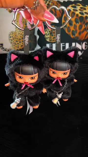 I wanted Jade so bad, I ended up with 2! 😂🤩  & I’m sooo extra, had to spray th