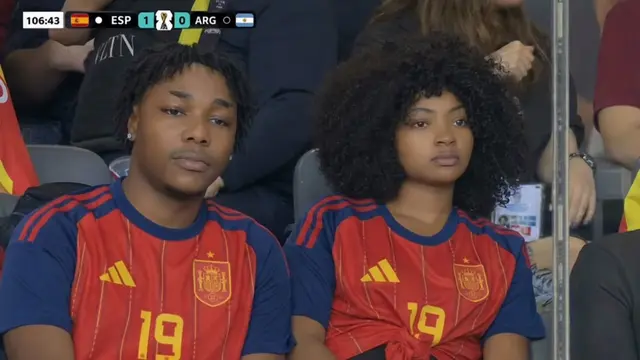 Essaie ce modèle👆 finale coupe du monde dans le tribune VIP . @ANNICHA🇨🇩❤️🇹�