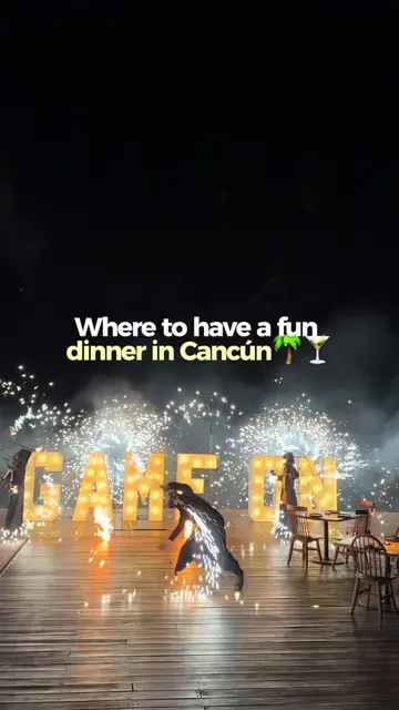 Si estas en Cancun y quieren una cena con buen ambiente, música, drinks tipo fie