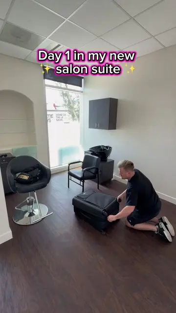 😭 Not me getting emotional over a suitcase full of shampoo!!!! Seriously though