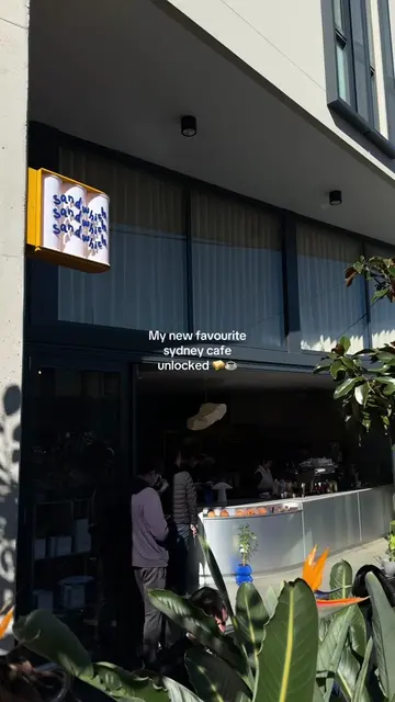 If you’re looking for a place for a sando in sydney, let it be this 😮‍💨 #sydne