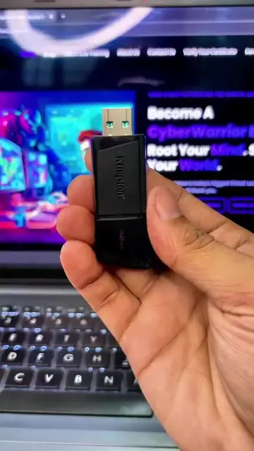 One USB drive. Multiple Operating Systems. Unlimited convenience. In this video,