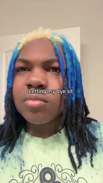 It looks crazy rn #fyp #dye #locs #hairstyle #fypシ゚viral 