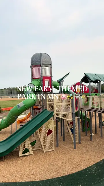 If you have little kids, add this park to your list. 🐷🚜🐄  The brand new Herit