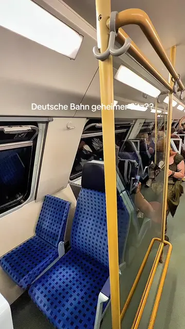 Was ist das für ein Platz? Der Platz ist versteckt hinter einer Scheibe wo eine 