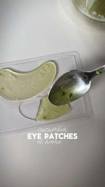 Cucumber Eye Patches 3 tbsp green tea 2 tbsp cucumber juice 1 tbsp gelatine (aro