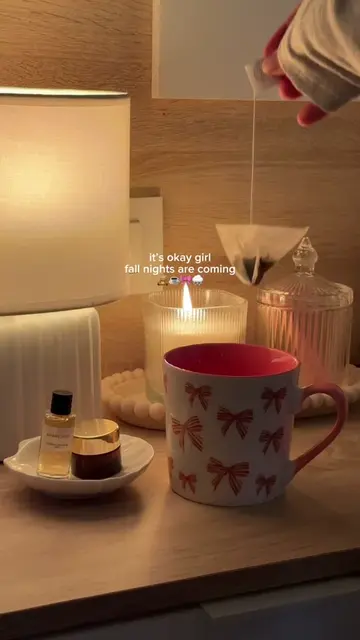 Fall girls are defrosting 🍂🕯️🪵🧸 . . . . #fallmorning #nightroutine #fallvibe