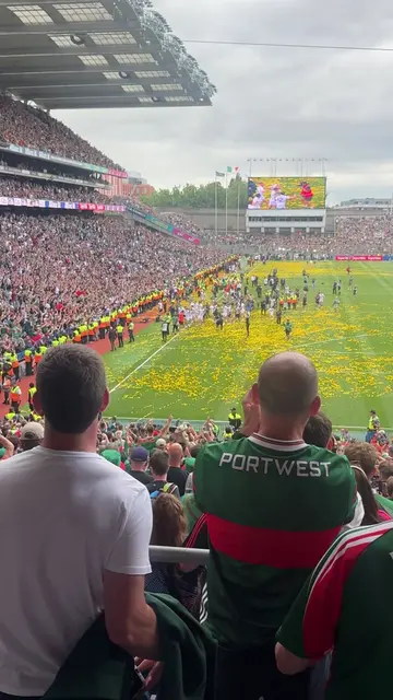 We fucking did it...Up Mayo 💚❤️ my heart is so fucking happy!!!!z#. #mayo #mayo