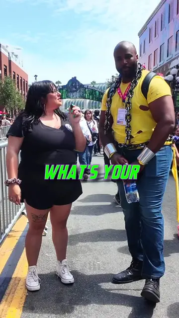 SDCC cosplays always blow us away and the cosplayers have been incredibly sweet 