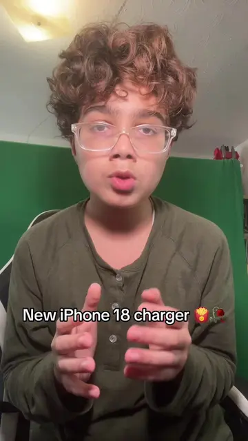 new iPhone 18 charger is so bad😭😭✌️ #iphone #charger #apple #fyp #viral 