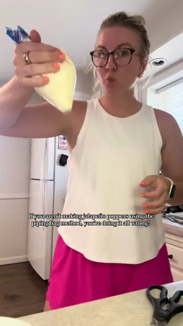 Once you use the piping bag method you’ll never go back, just sayin  💁🏼‍♀️ and