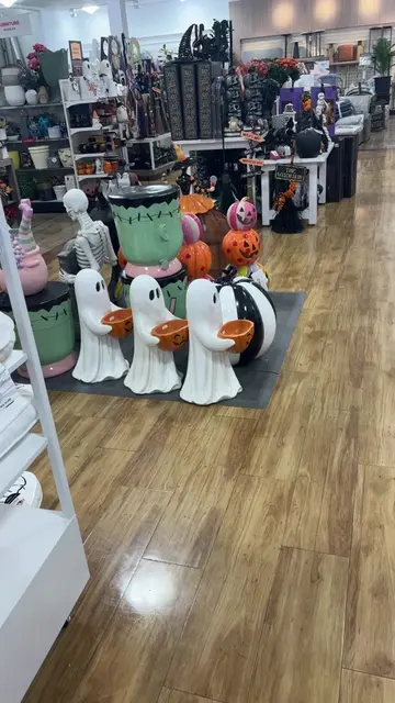 HOMEGOODS !!! #spookyseason #homegoods #halloweendecor