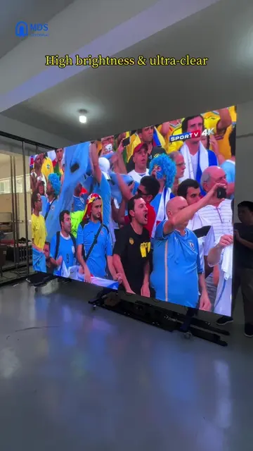 Bring the cinema. Leave the roof.#Hometheater #cinemaathome #4Kdisplay #movenigh