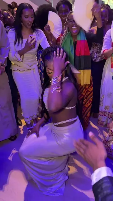 ARRRGHHH!!! It’s finally HERE!!! 💃🏾🥹 Big Belly Bounce Back: 30-Minute Reset i