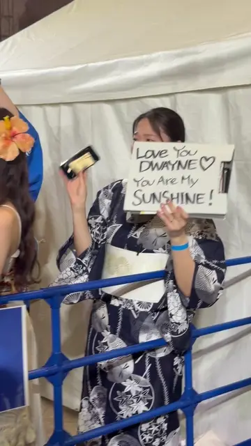 Japanese fans are so loving and deeply respectful- it’s the only country where a