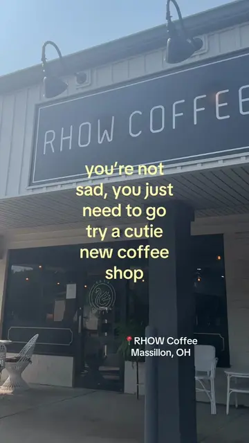 Trying a new coffee shop will ALWAYS put me in a better mood 😌☕️  Go give this 