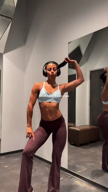 tweaked my knee last week in the gym sooo i’m giving my lower body a bit of a br