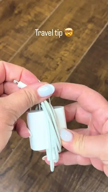 Travel tip 🧳 That way, your charger will be safe.😎 #LifeHack #charger #travel 