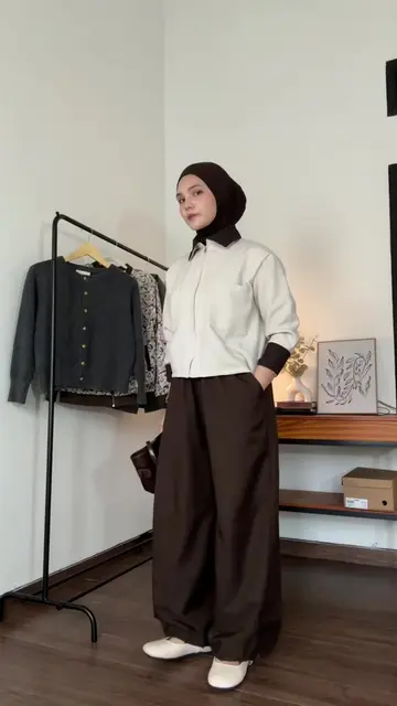 Suka banget ni jaket,kayak brand2 mahal itu tapi harga murcee 😭 #jaketcewek #ou