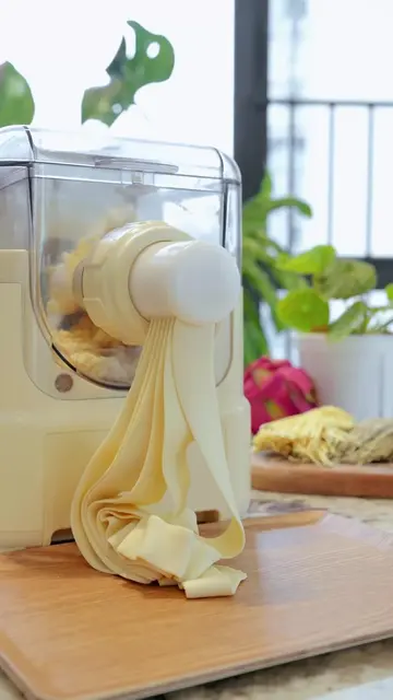 A game changer #kitchengadgets #kitchenappliance #tiktokmademebuyit #pasta #past