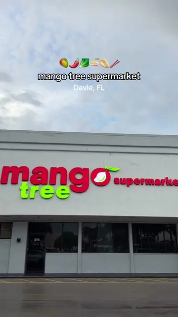 This grocery store just kept getting better… #mangotreesupermarket #davie #davie