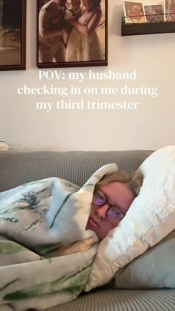 Did any other third trimester mamas suddenly get hit with the worst sinuses this